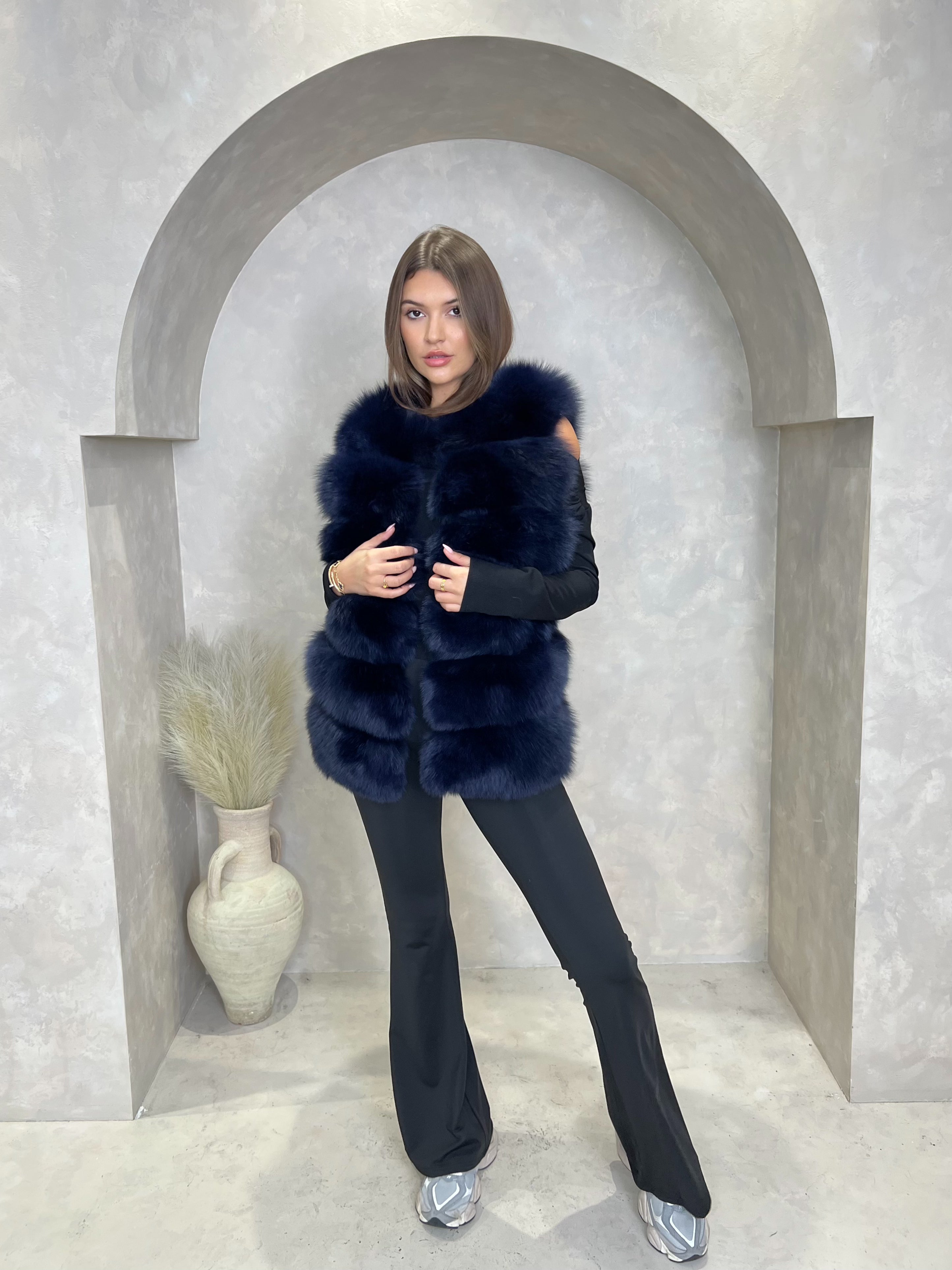 Navy Luxury Fur Row Gilet – H&L - Main Image
