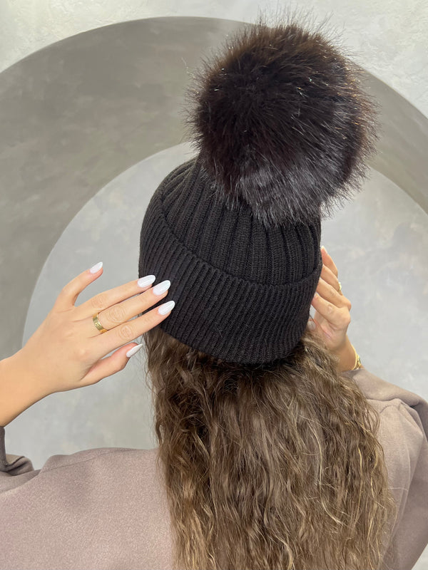 Chocolate Premium Faux Fur Bobble Hat