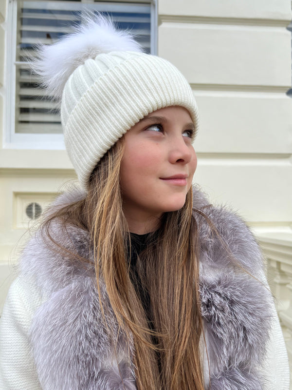 Childrens Cream/Two Tone Luxury Fur Bobble Hat