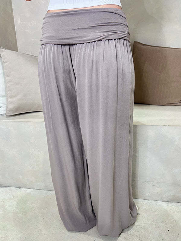Mocha Ruched Band Cuffed Ankle Trousers - HL London