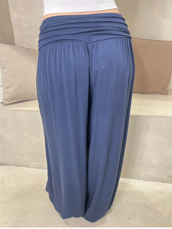 Navy Ruched Band Cuffed Ankle Trousers - HL London