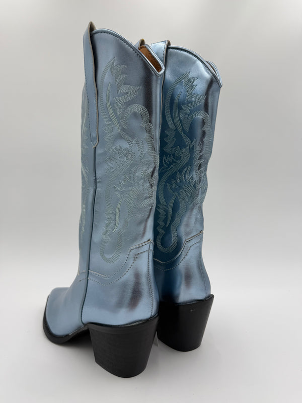 Silver Blue Faux Leather Embroidered Cowboy Boots in Silver Blue / 36/3 - HL London