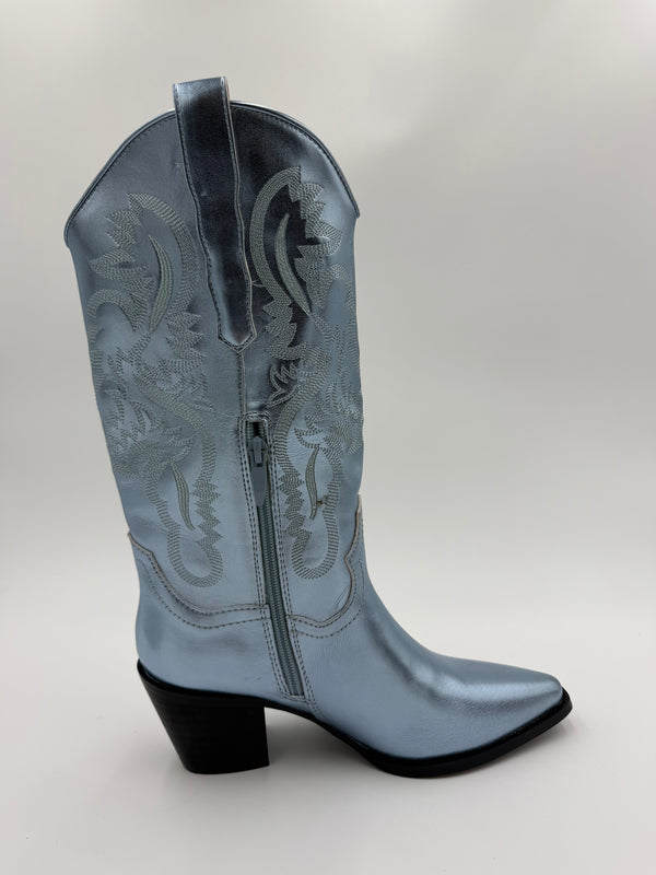 Silver Blue Faux Leather Embroidered Cowboy Boots in Silver Blue / 36/3 - HL London