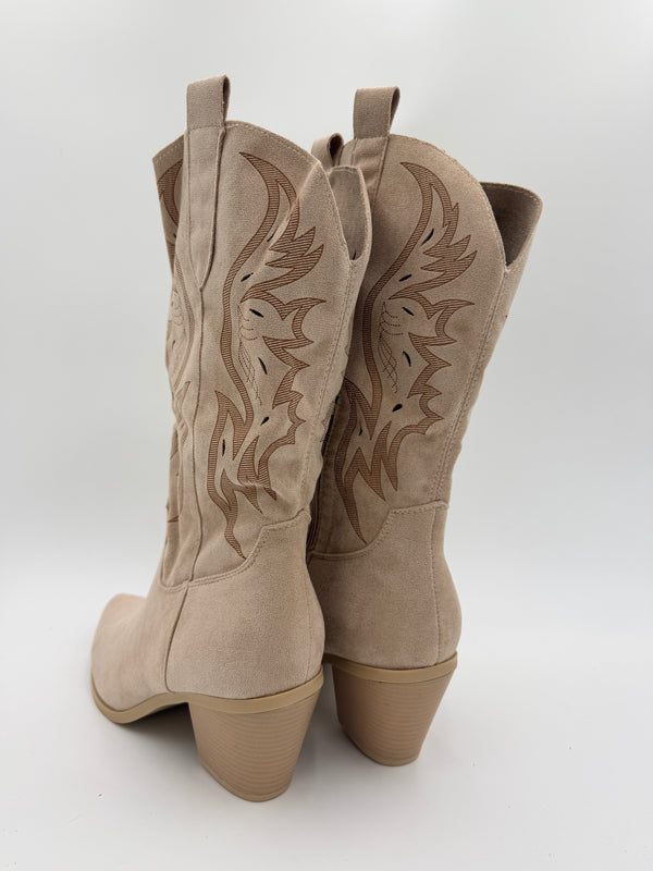 Beige Suede Effect Cut Out Detail Cowboy Boots in Beige / 40/7 - HL London