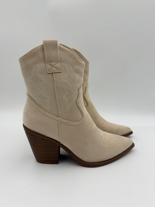 Cowboy Boots Collection - HL London