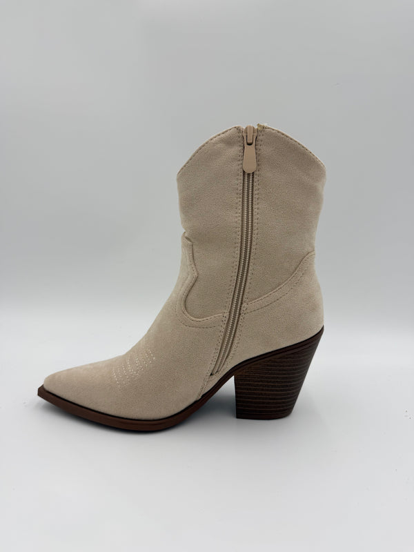 Beige Faux Suede Ankle Cowboy Boots in Beige / 36/3 - HL London
