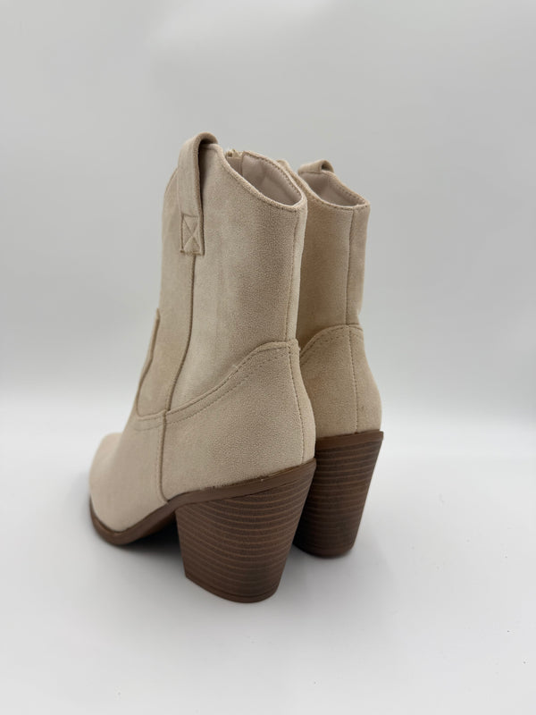 Beige Faux Suede Shorter Cowboy Boots in Beige / 36/3 - HL London