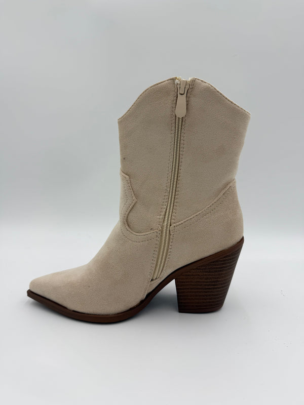 Beige Faux Suede Shorter Cowboy Boots in Beige / 36/3 - HL London