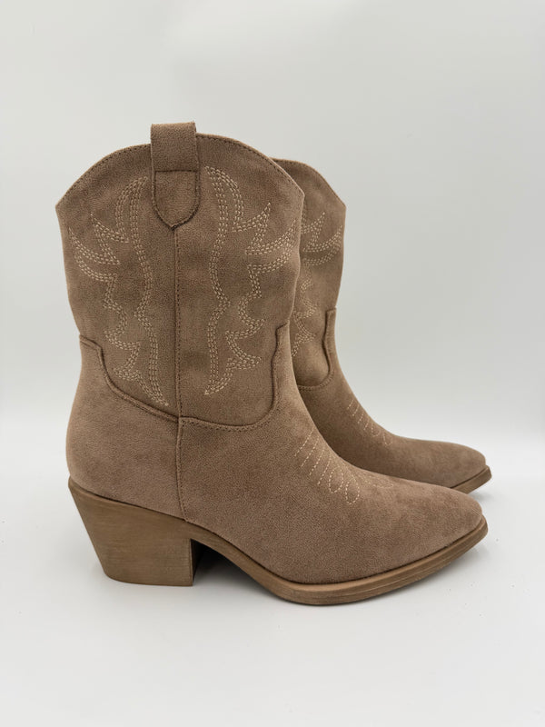 Bottes Collection - HL London