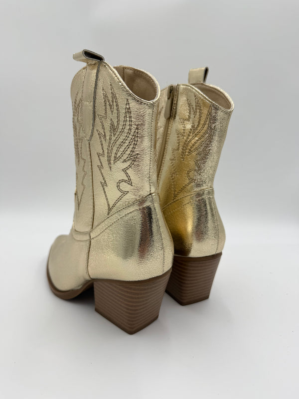Gold Faux Leather Ankle Cowboy Boots in Gold / 36/3 - HL London