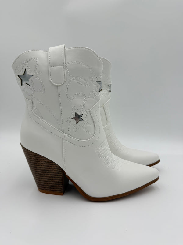 Cowboy Boots Collection - HL London