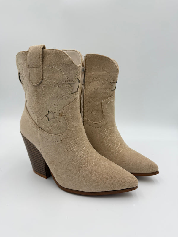 Beige Faux Suede Star Detail Ankle Cowboy Boots in Beige / 36/3 - HL London