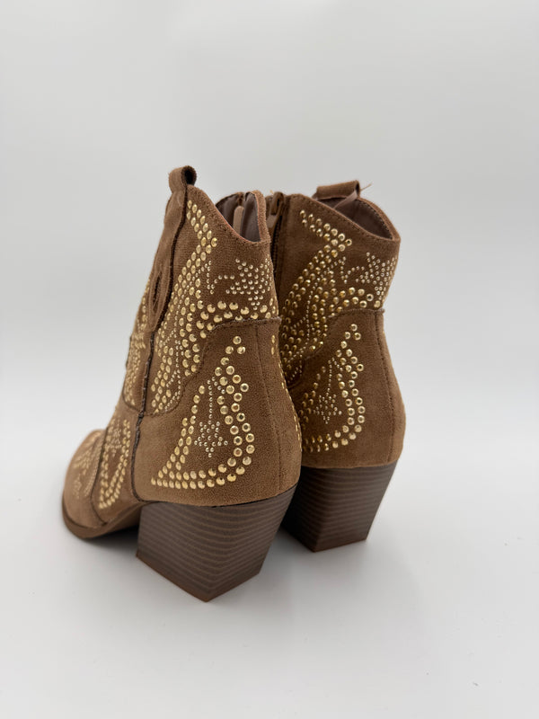 Camel Suede Effect Studded Ankle Cowboy Boots in Camel / 36/3 - HL London