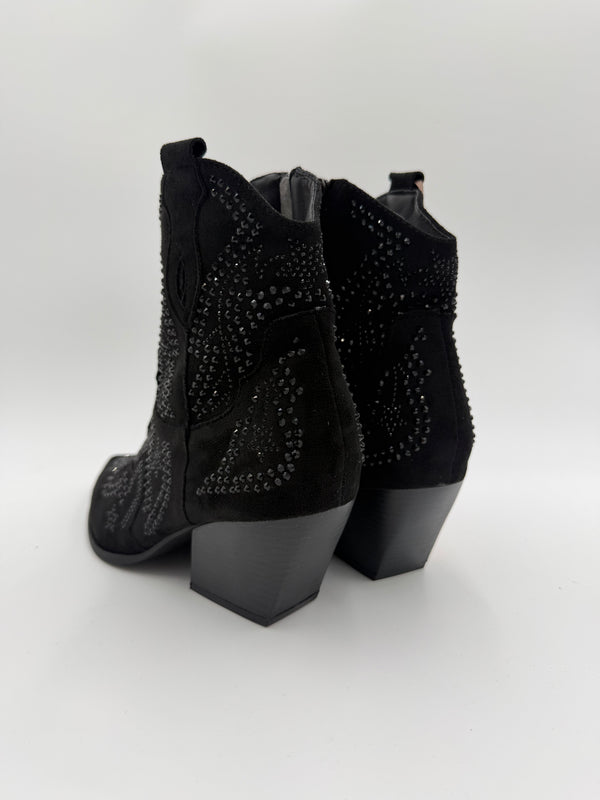 Black Suede Effect Studded Ankle Cowboy Boots in Black / 41/8 - HL London