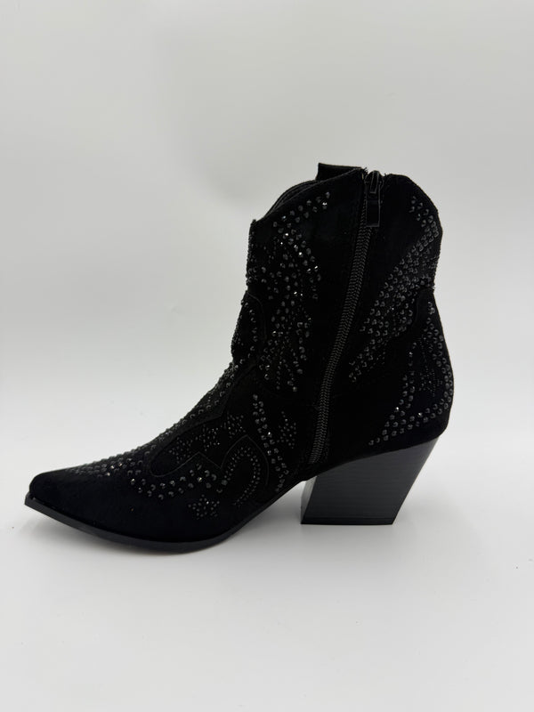 Black Suede Effect Studded Ankle Cowboy Boots in Black / 41/8 - HL London
