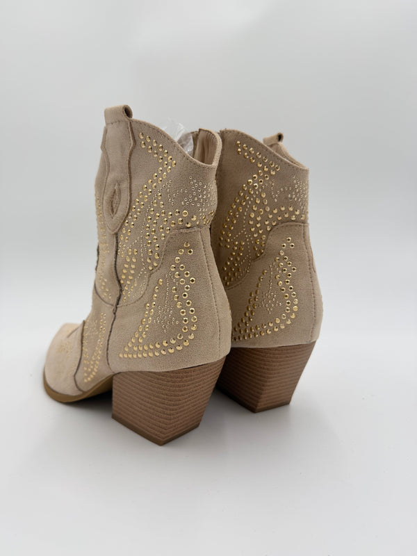 Beige Suede Effect Studded Ankle Cowboy Boots in Beige / 41/8 - HL London