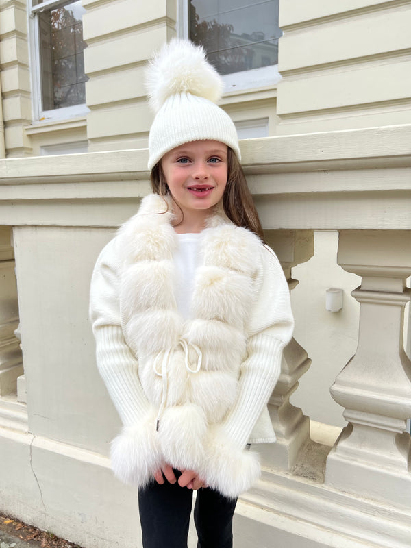 Childrens Cream Luxury Fur Bobble Hat