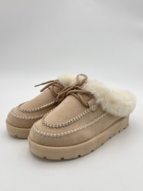 Beige Moccasin Style Slip on Shoe With Laces in Beige / 3/36 - HL London