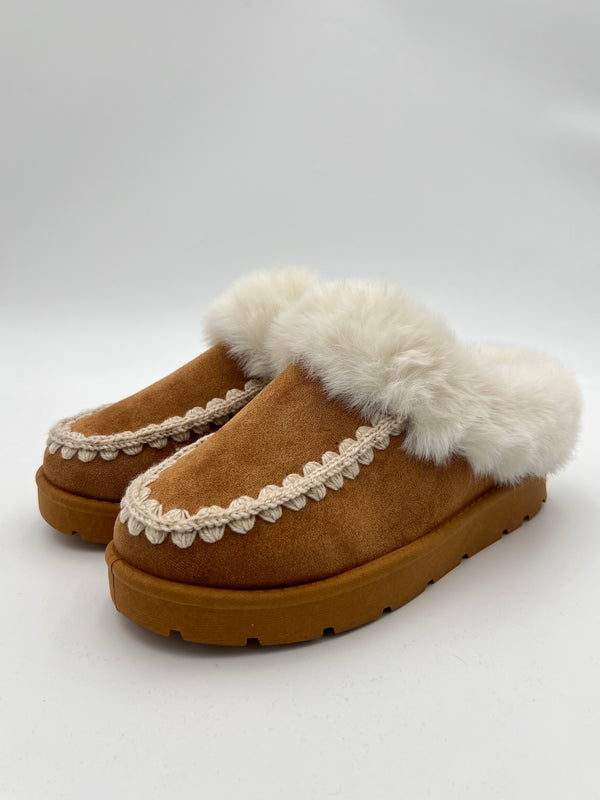 Camel Moccasin Style Slip on Shoe in Camel / 3/36 - HL London