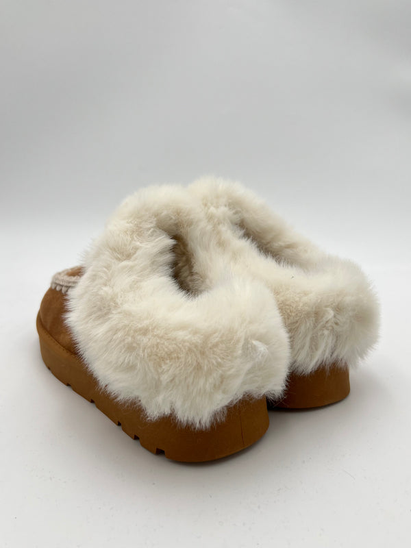 Camel Moccasin Style Slip on Shoe in Camel / 3/36 - HL London