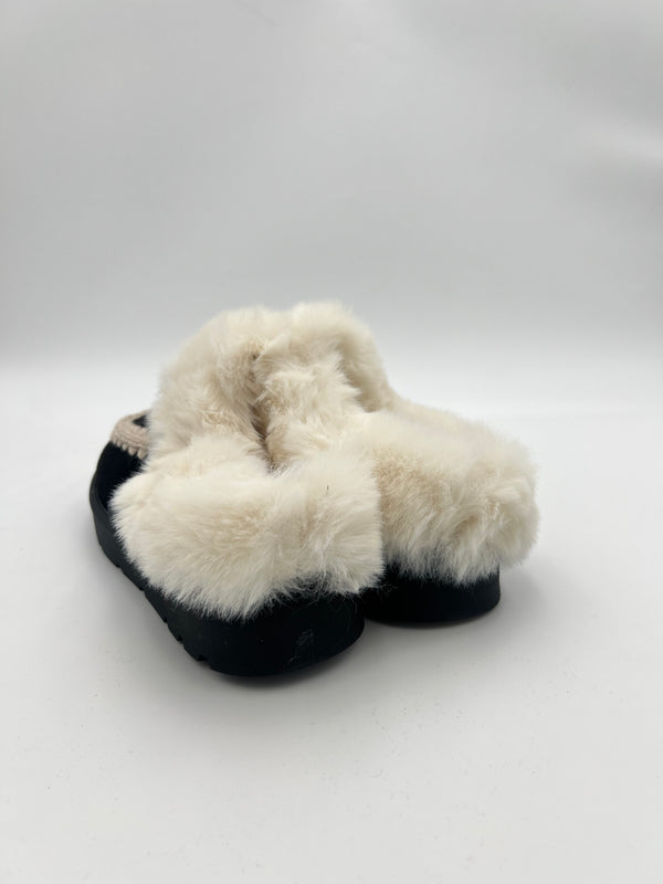 Black Moccasin Style Slip on Shoe in Black / 3/36 - HL London