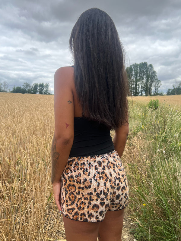 LOTTIE | Sequin Leopard Shorts in Leopard / S - HL London