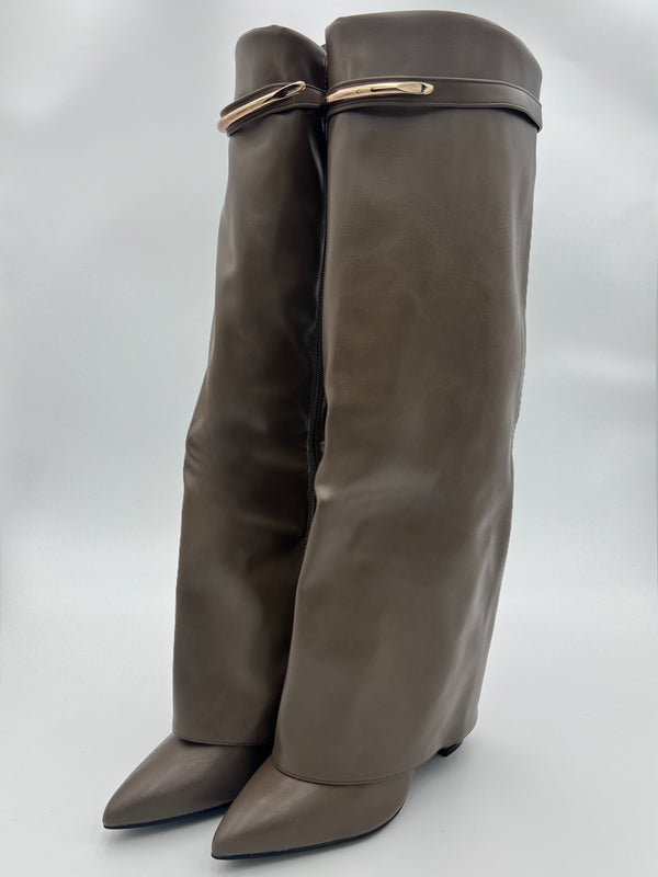 Dark Beige Faux Leather Gold Bar Detail Fold Over Boot in Dark Beige / 3/36 - HL London