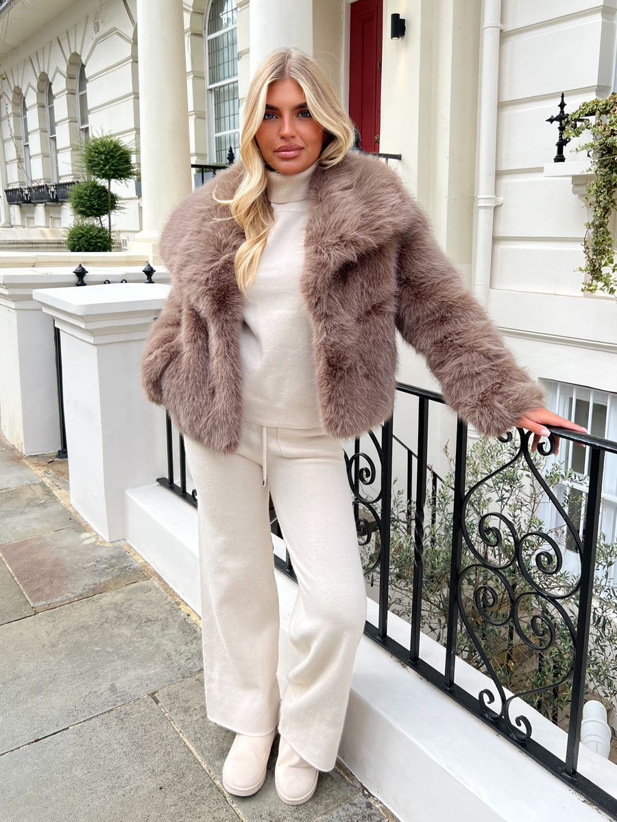 Mocha Premium Faux Fur Collared Jacket - H&L