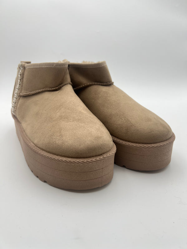 Dark Beige Faux Fur Mini Platform Boots with Stitch Detail in Dark Beige / 40/7 - HL London
