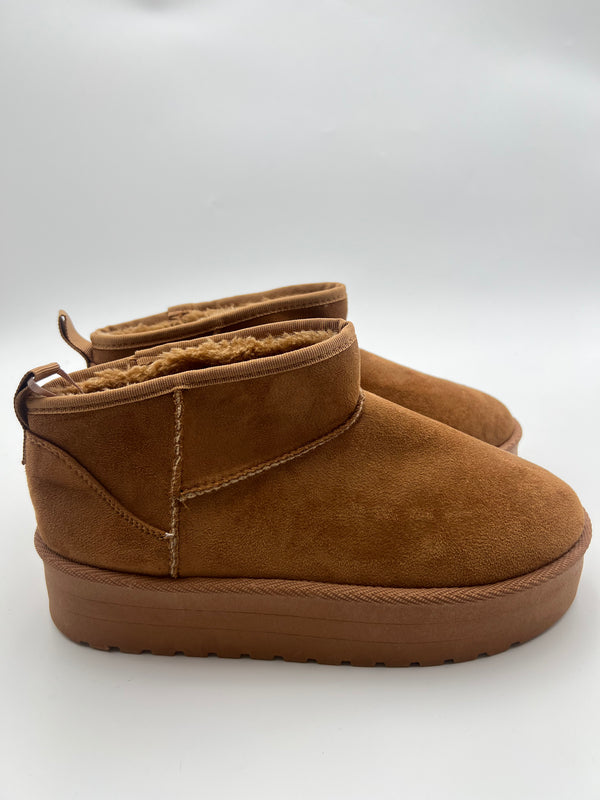 SHOES/BOOTS Collection - HL London