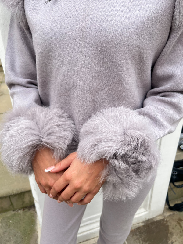 Light Grey Snap Band Luxury Fur Cuffs