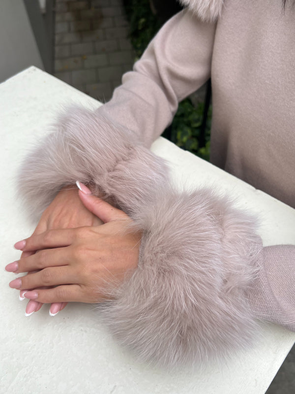 Latte Snap Band Luxury Fur Cuffs