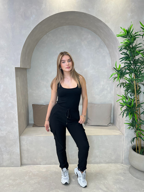 Cargo Trousers With Pockets and Cuffed Bottom