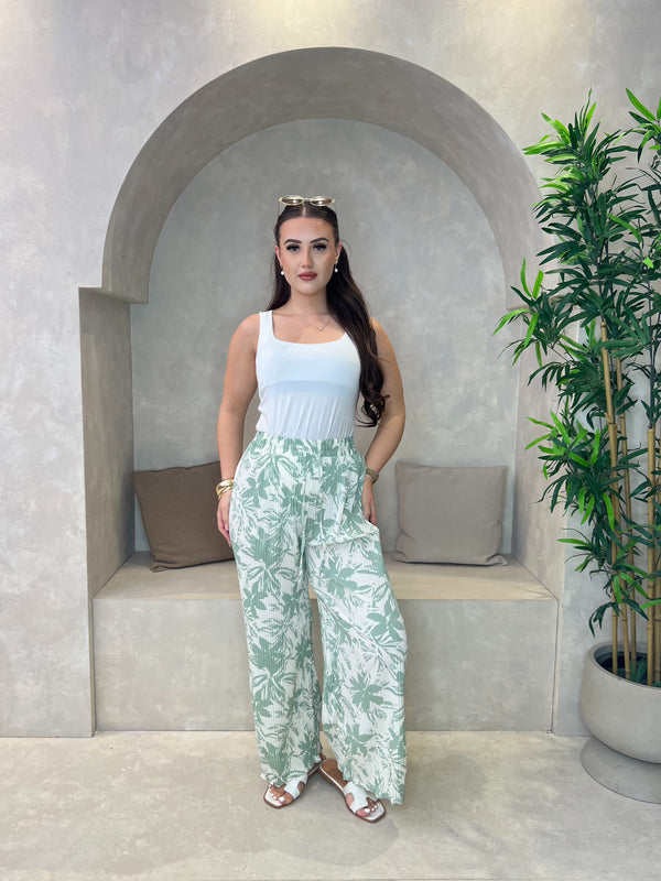 Hibiscus Print Plisse Drawstring Trouser
