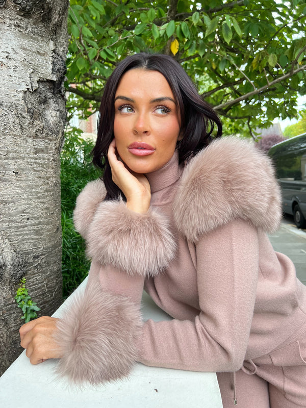 Mocha Snap Band Luxury Fur Cuffs
