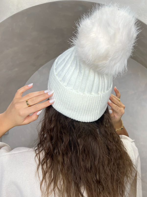 Cream Premium Faux Fur Bobble Hat