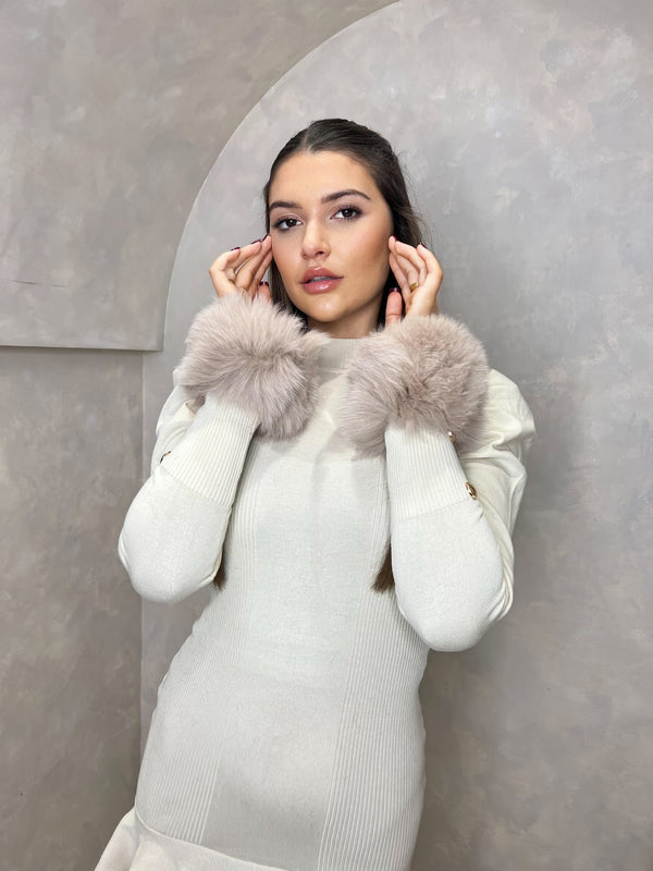 Latte Snap Band Luxury Fur Cuffs
