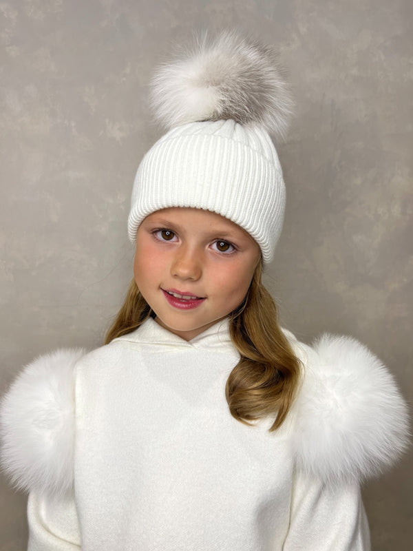 Childrens Cream/Two Tone Luxury Fur Bobble Hat