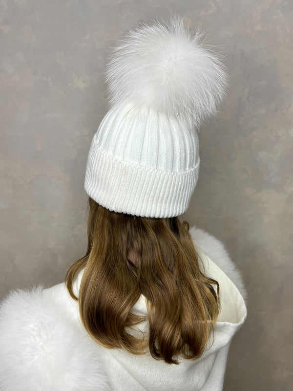 Childrens Cream/Two Tone Luxury Fur Bobble Hat