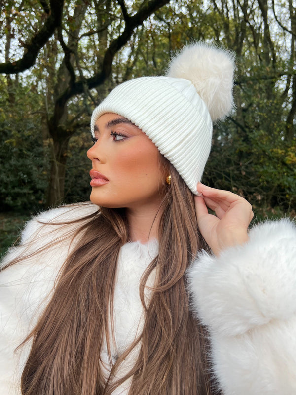 Cream Premium Faux Fur Bobble Hat