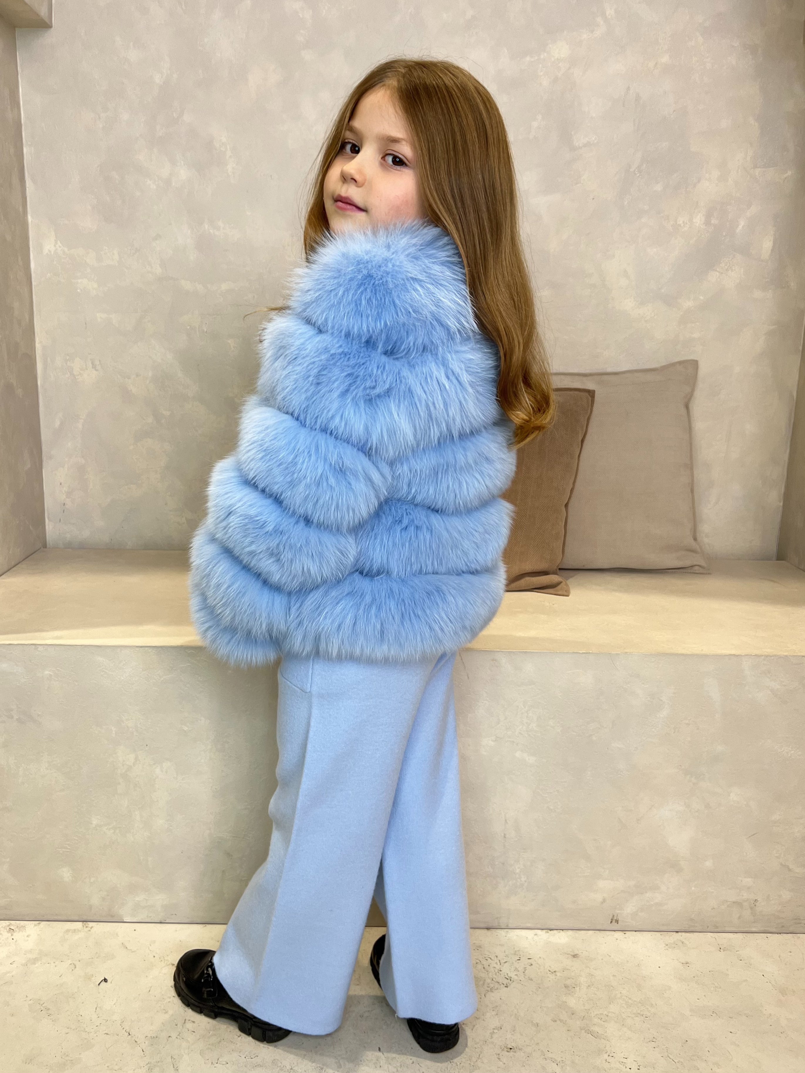 Childrens Baby Blue Luxury Fur Coat – H&L