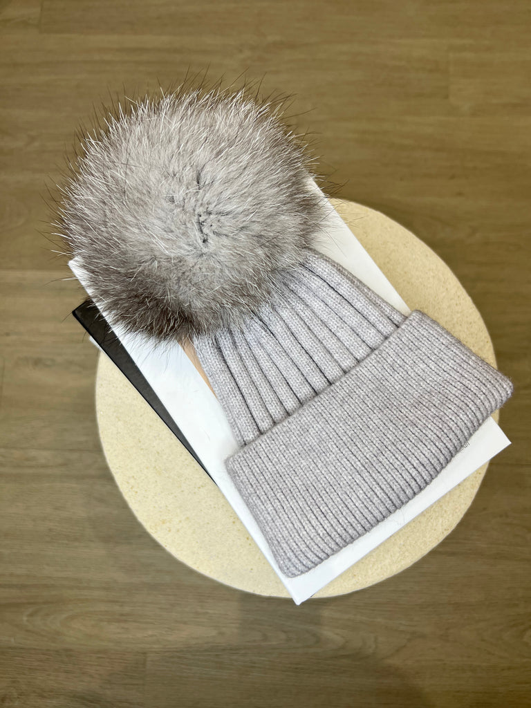 Kids Grey Luxury Fur Bobble Hat - H&L 