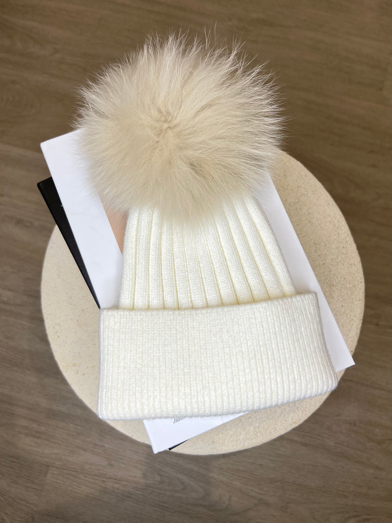 Kids White/Beige Luxury Fur Bobble Hat - H&L 