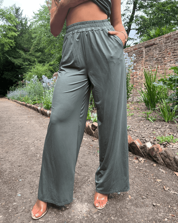 Aria Khaki Elasticated Waist Pocket Trousers - H&L