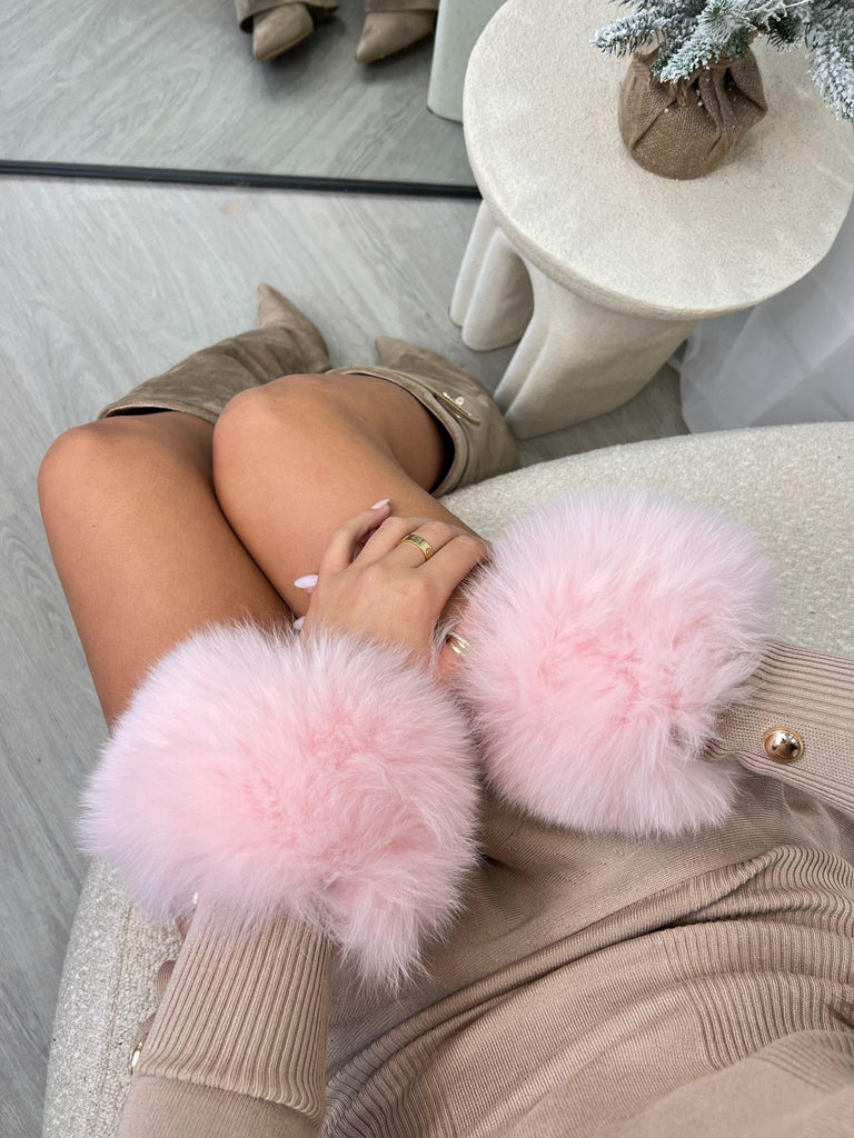 Baby Pink Snap Band Luxury Fur Cuffs - H&L
