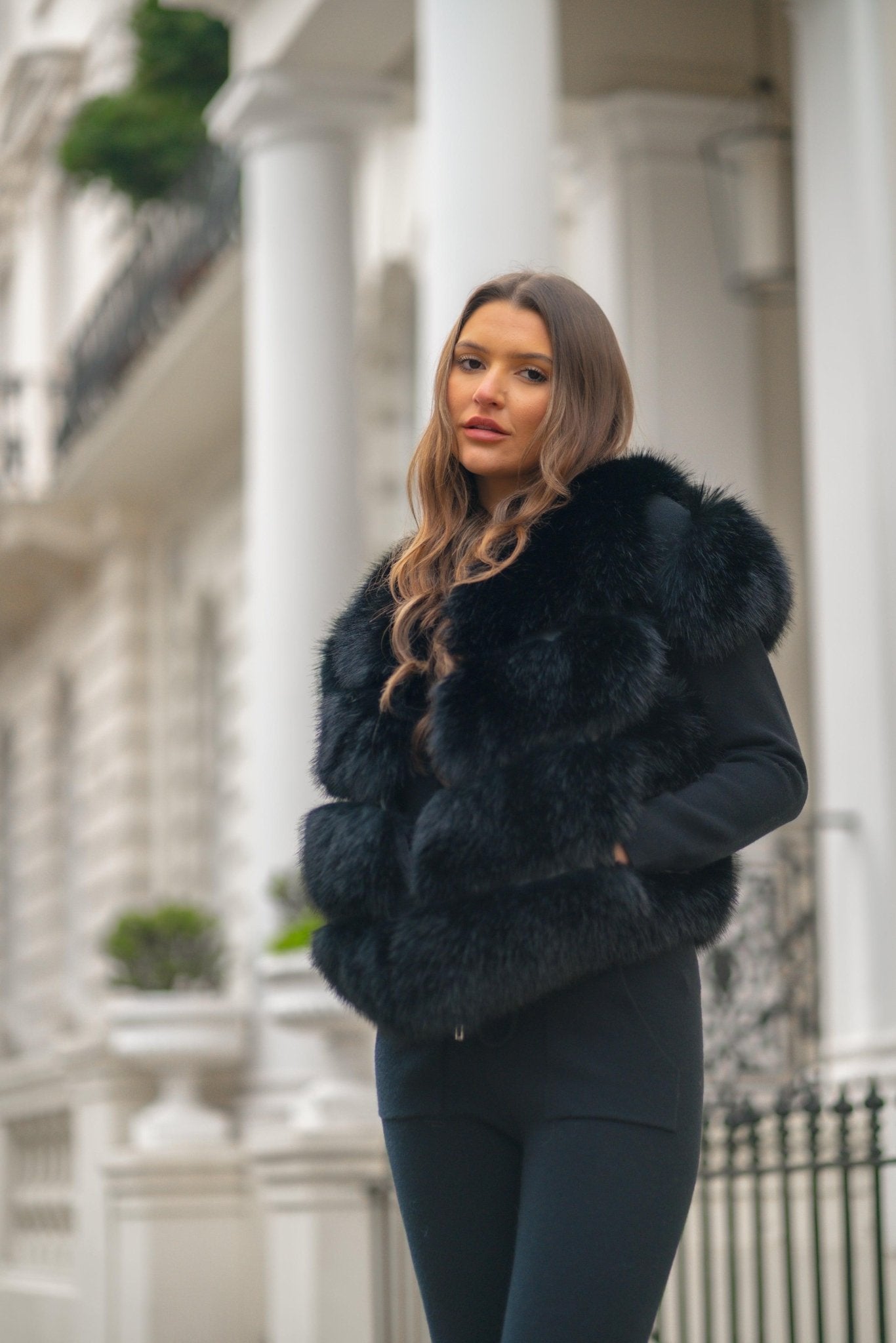 Black Premium Faux Fur Gilet – H&L1
