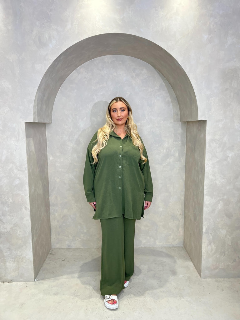 Curve Collared Shirt And Wide Leg Trouser Set - H&L